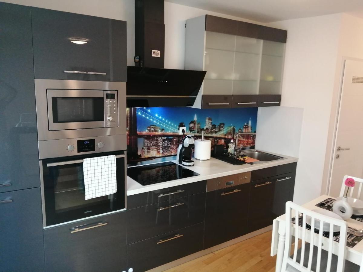 Apartment Tesla Wien Eksteriør billede