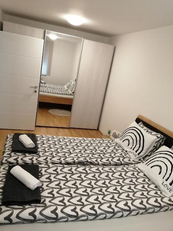 Apartment Tesla Wien Eksteriør billede