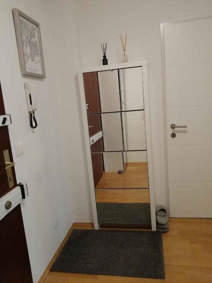 Apartment Tesla Wien Eksteriør billede